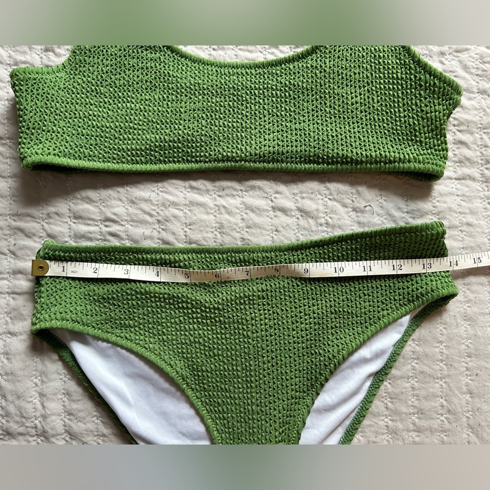 Green Textured Bikini Set - Picture 5 of 8